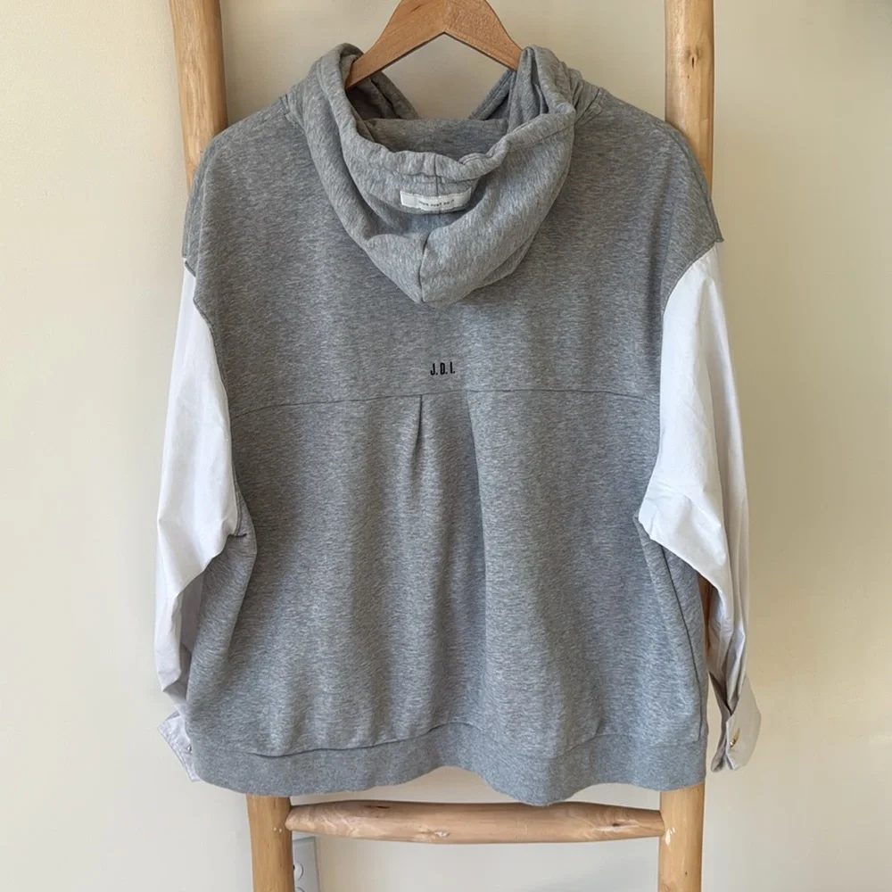 Nike Women's Sportswear Icon Clash Monogram Hoodie in Gray/White Size 1X